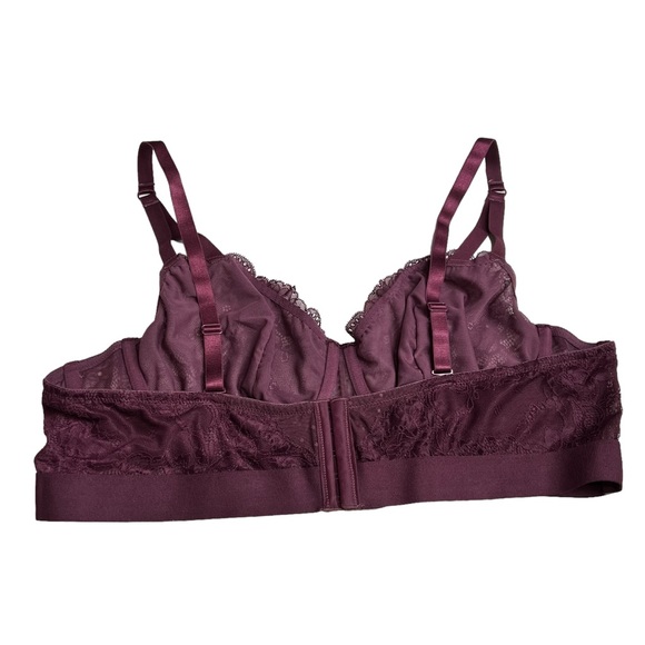Torrid Curve Dot and Lace underwire bra in color winetasting size 3 - Picture 5 of 9